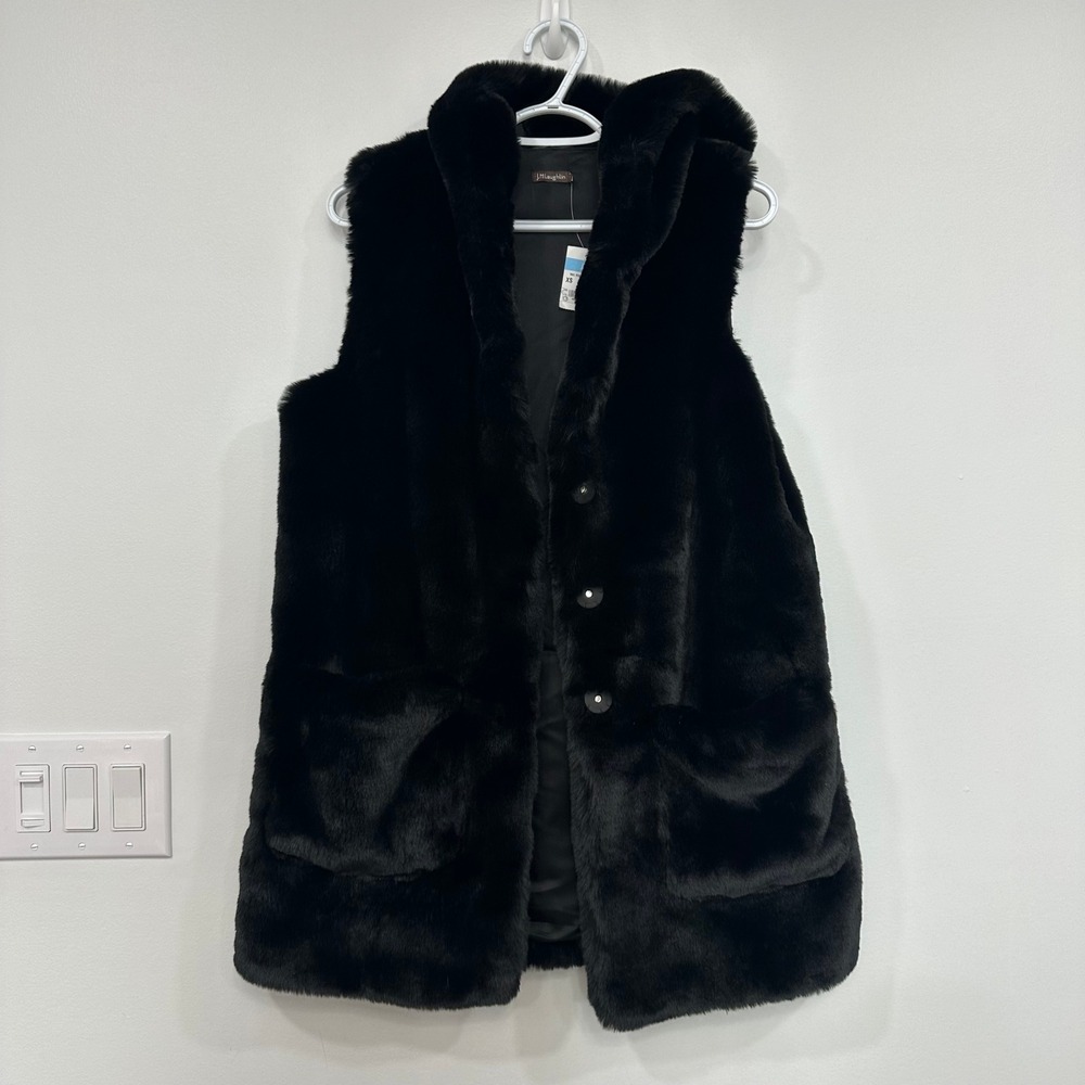 J Mclaughlin Vail Vest NWT XS Faux Fur Hood Button Sleeveless Outerwear Fuzzy